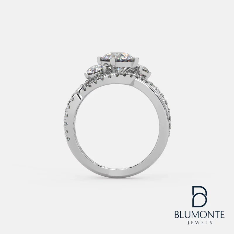 ENDLESS EMBRACE RING