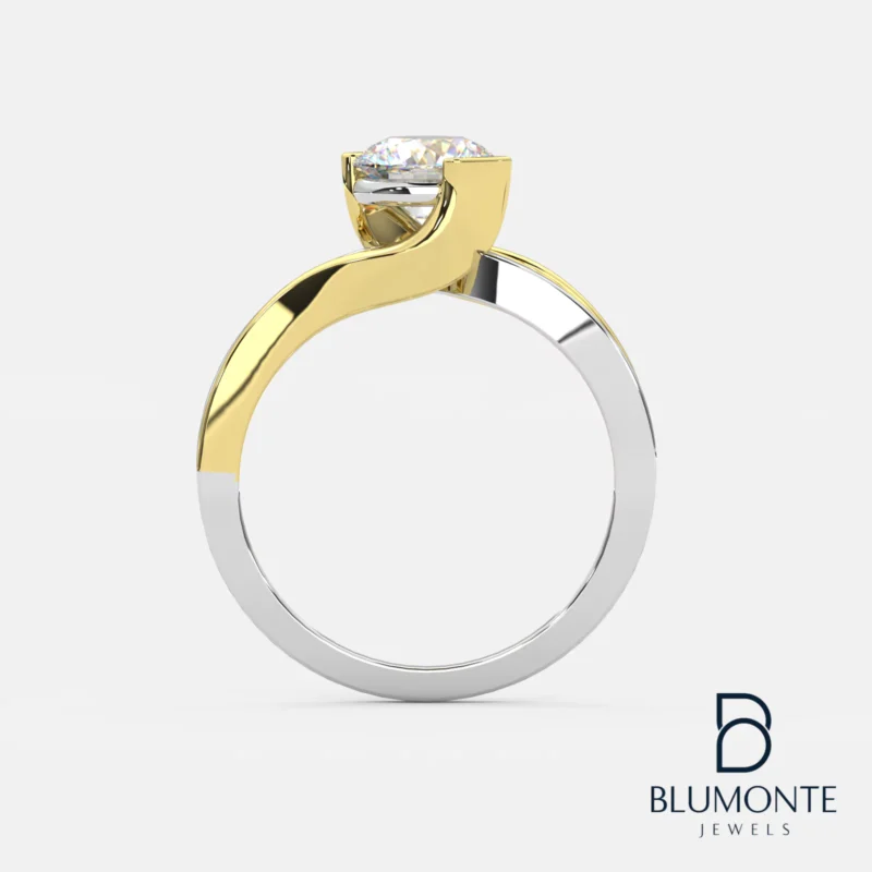 LUSH LIGHT RING